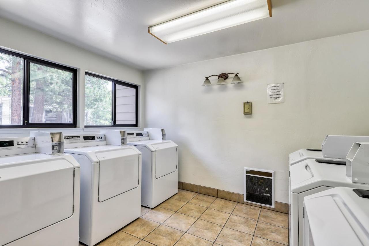 Sherwin Villas 12 B ماموث لاكيس المظهر الخارجي الصورة